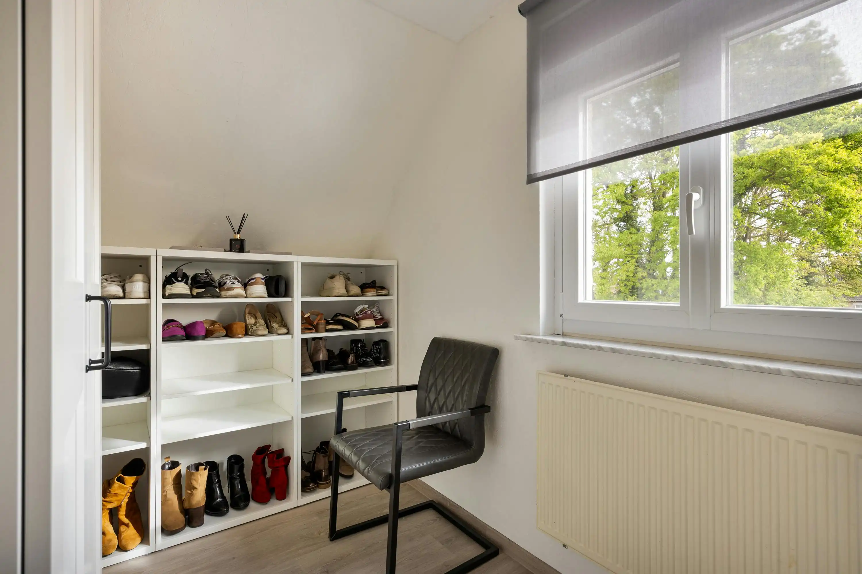 Instapklaar, future-proof huis op rustige ligging te koop in Lanklaar foto 18