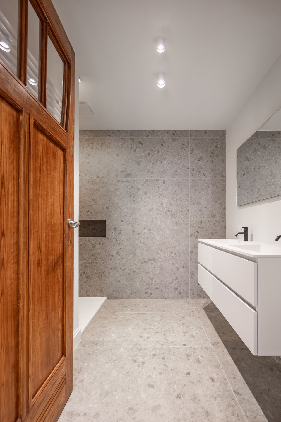 Prachtig 2 slpkappartement in art nouveau pand De Confiserie foto 23