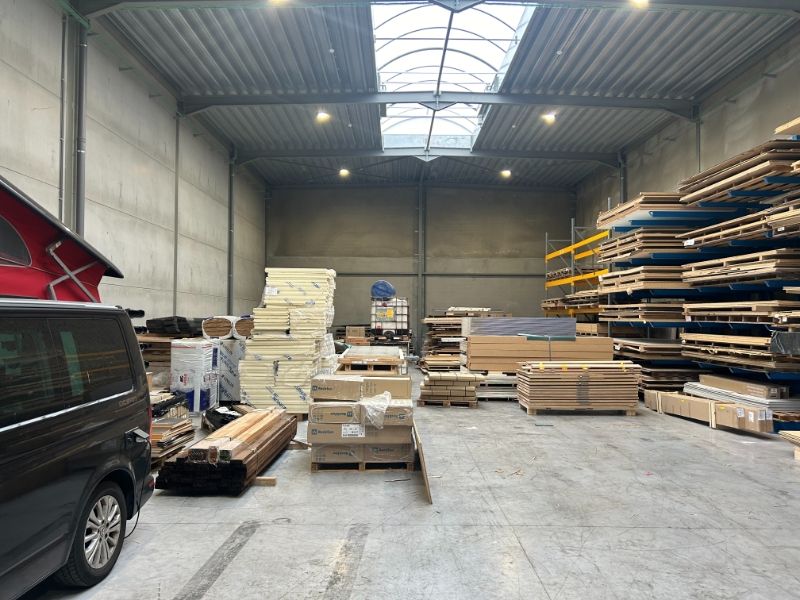 Goed gelegen nieuwbouw magazijn van 438 m² met 4 parkeerplaatsen foto 4