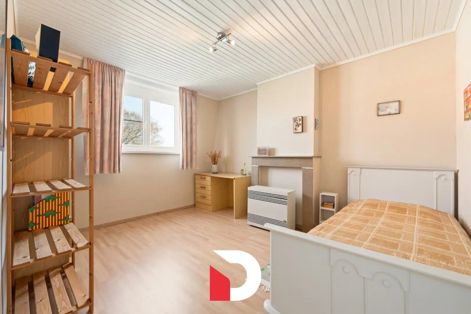 Riante burgerwoning te Kristus-Koning met 4 slk tuin en garagebox foto 22