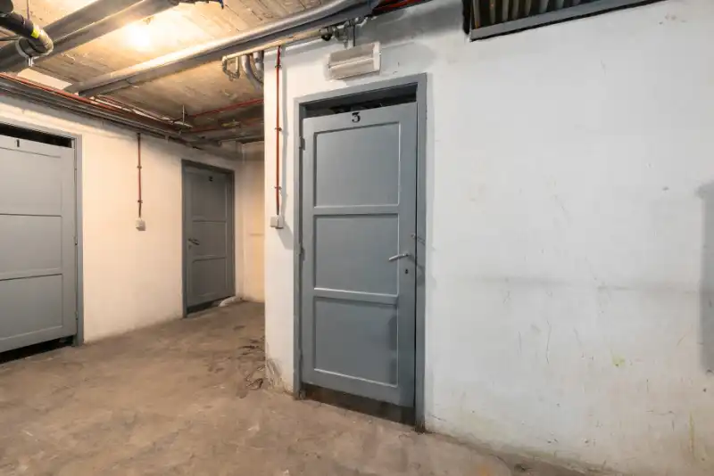 --- NIEUW --- Top gelegen gerenoveerd één slaapkamer appartement met terras. foto 9