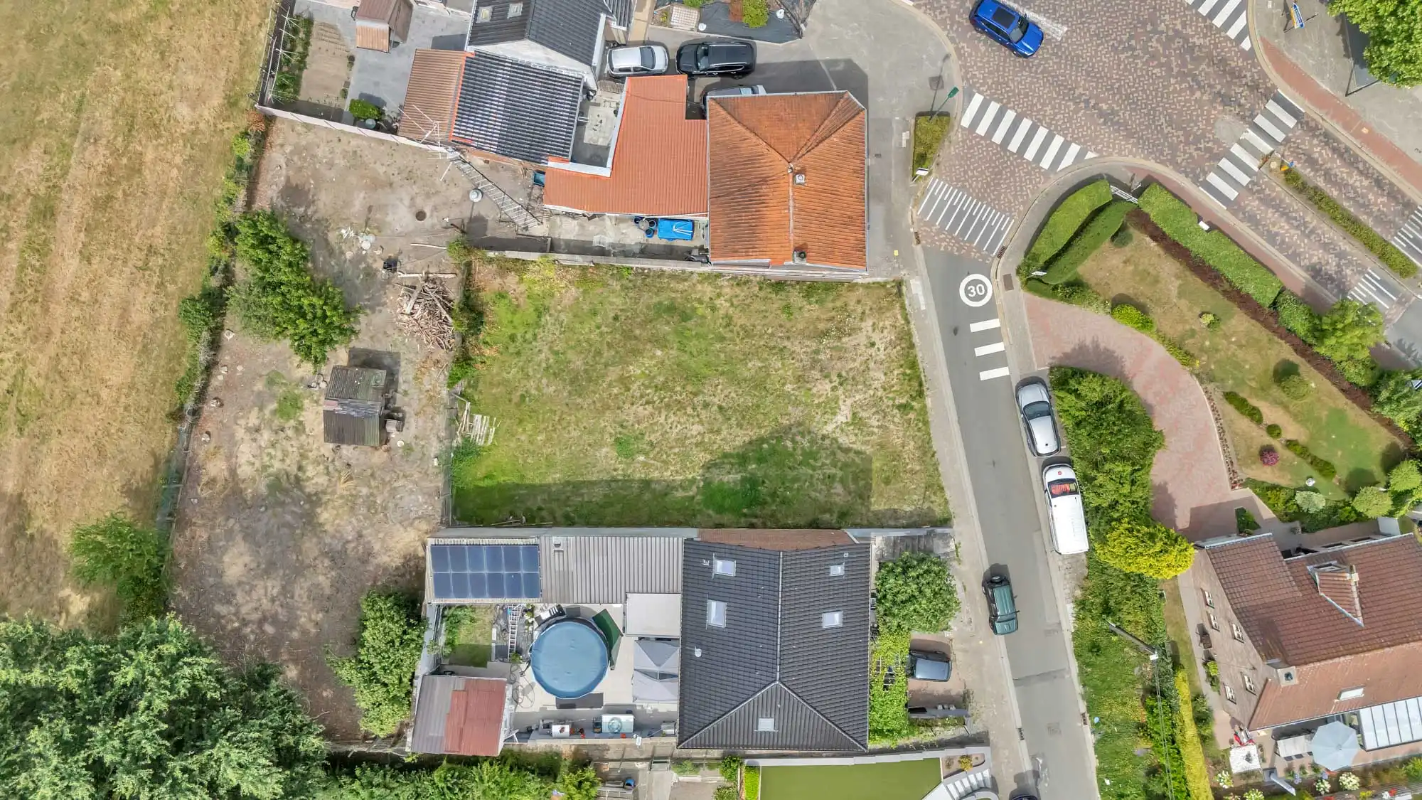 Bouwgrond met diverse mogelijkheden in Roosdaal foto 4