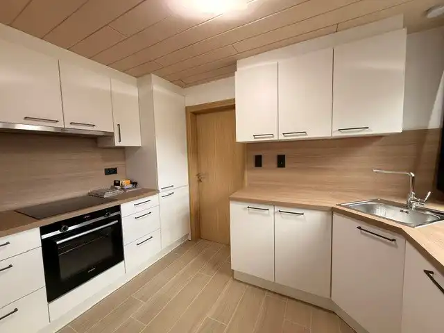 Halfopen woning met 3 slaapkamers, inpandige garage en mooie tuin in Kleine Brogel. foto 25