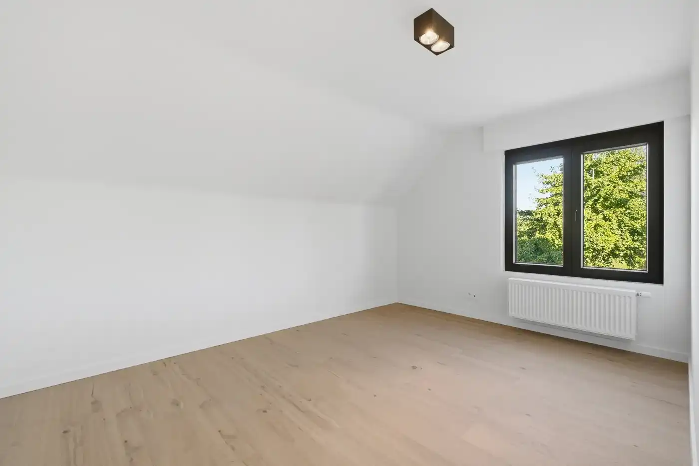 GERENOVEERDE RUIME VILLA OP TOPLOCATIE foto 13