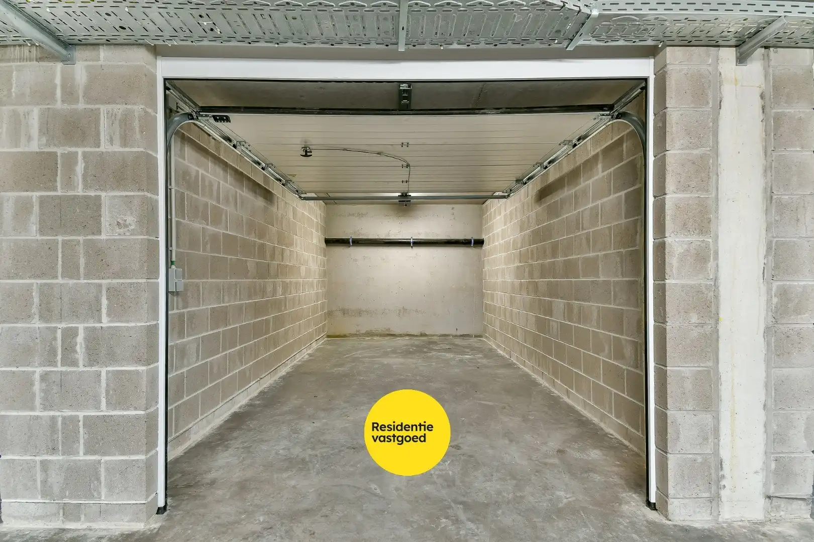 Nieuwbouw appartement met één slaapkamer en garage te huur in Oudenburg  foto 14