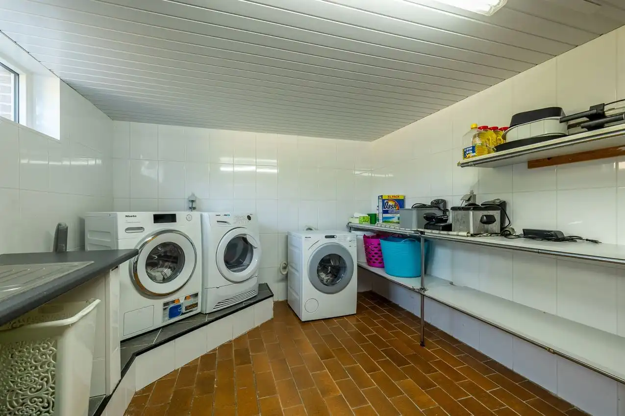 Gerenoveerde woning 3slk op rustige ligging foto 63