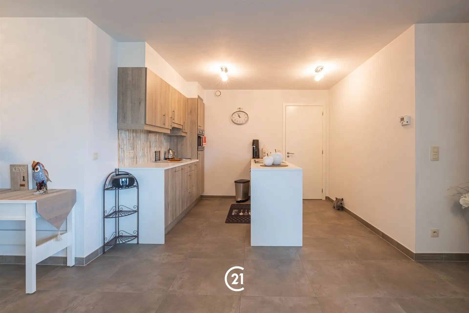 Energiezuinig wonen met terras & parking! foto 8
