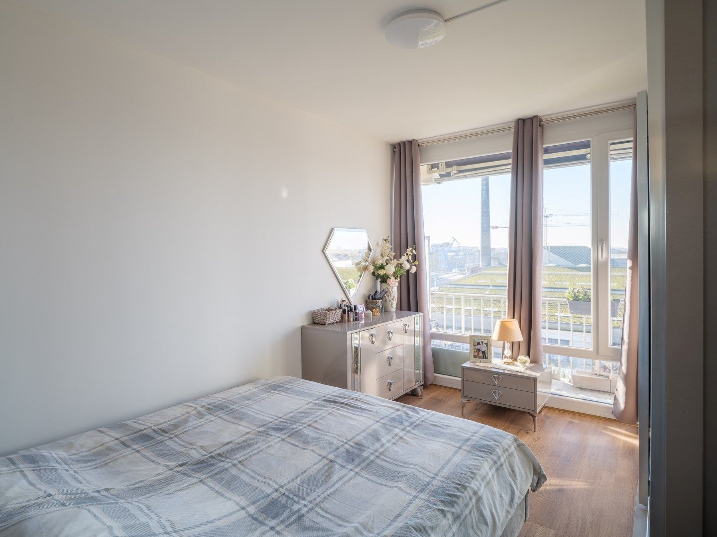 Modern en Instapklaar Appartement met Vrij Uitzicht foto 13