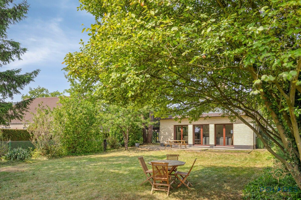 Ruime instapklare villa met prachtige zuidgerichte tuin foto 31