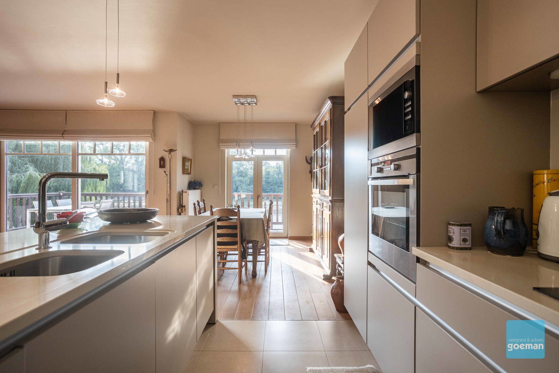 TE KOOP IN BERLARE: Luxueus appartement met adembenemend zicht op het Donkmeer – Berlare foto 13