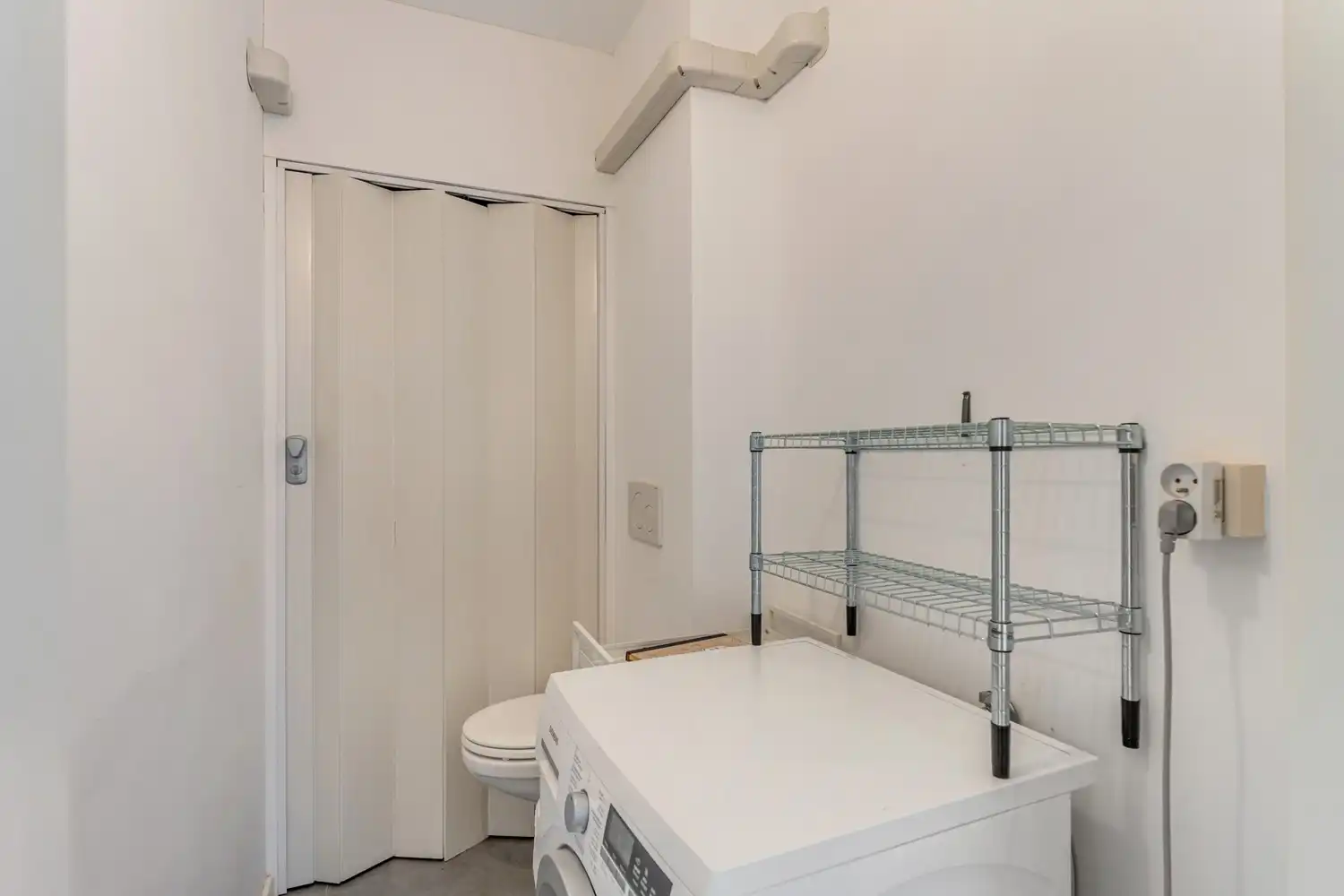 Gerenoveerd en lichtrijk appartement met 2 mooie slaapkamers, een ruim terras en een garagebox te Herent! foto 17