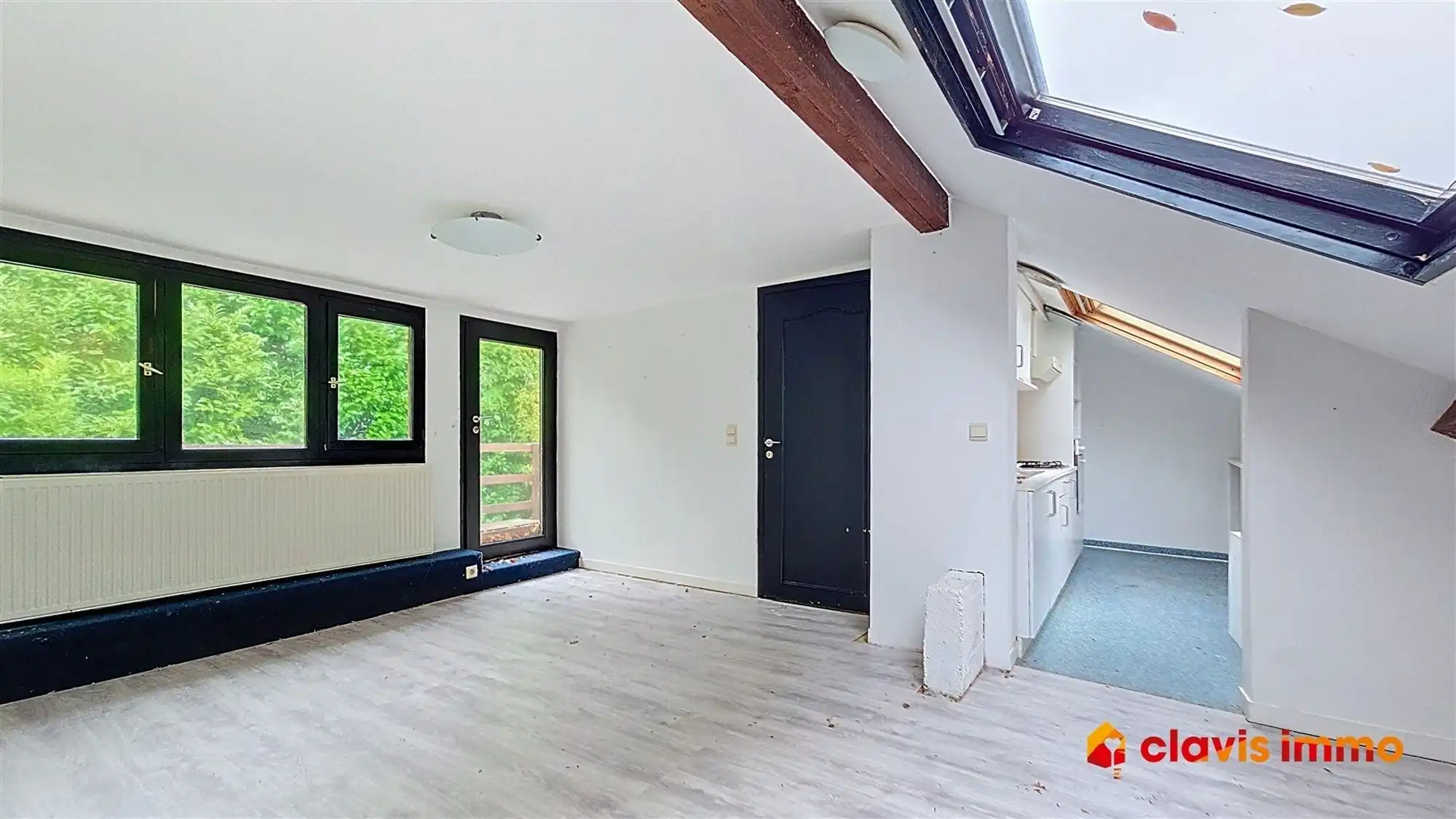 Te renoveren villa in een felbegeerde buurt foto 17