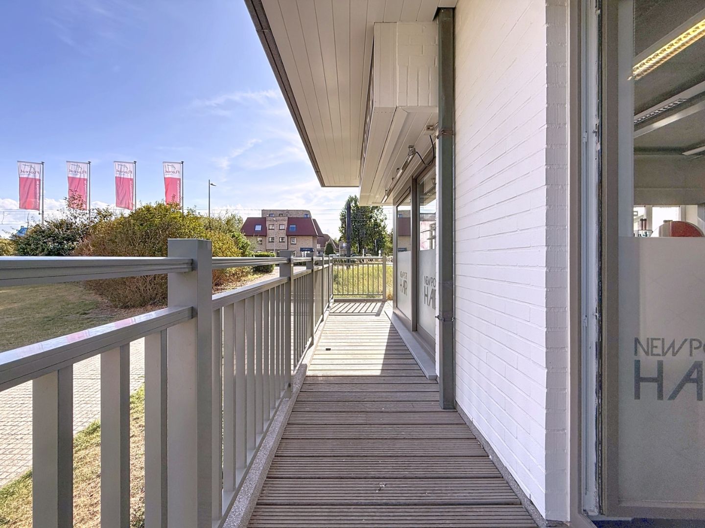 Centraal gelegen handelspand te Nieuwpoort-Bad foto 8