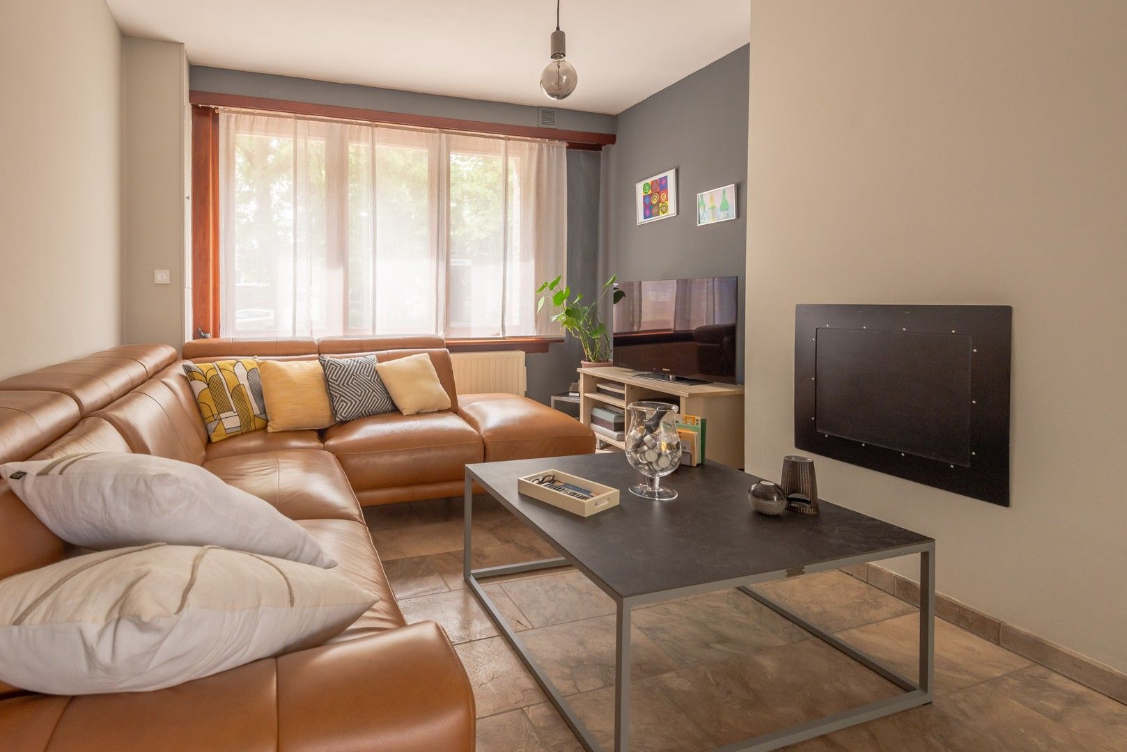 Charmante woning met groene tuin in het hart van Schoten foto 3