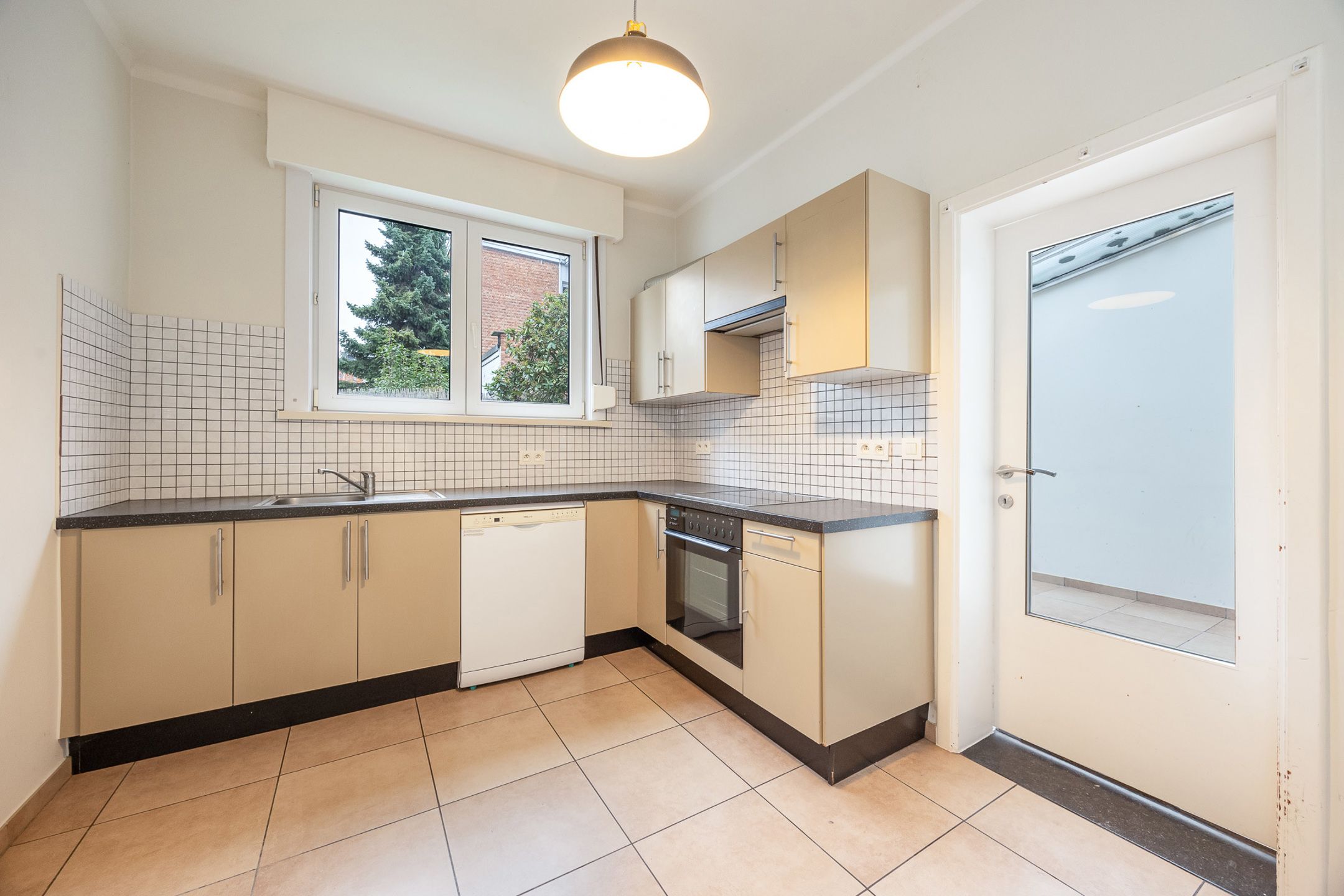 Huurhuis in rustige straat in Borgerhout – Baggenstraat 6 foto 8