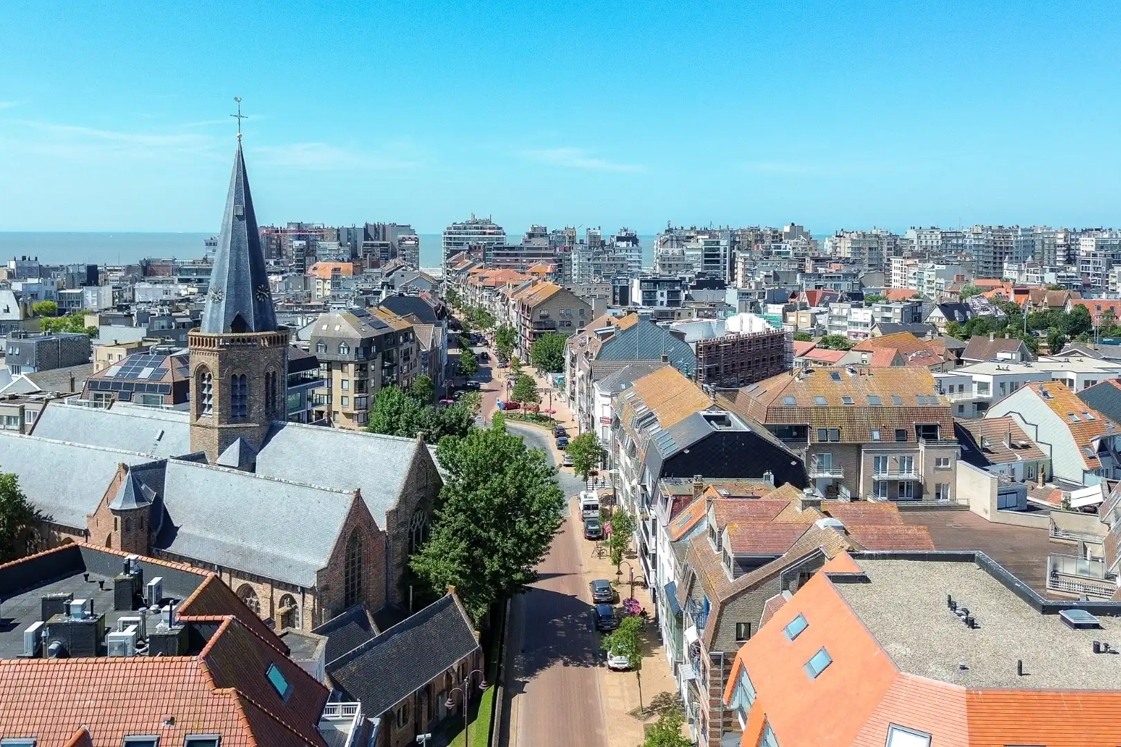 Instapklaar en gemeubeld 1-slaapkamerappartement met terras in hartje Wenduine foto 17