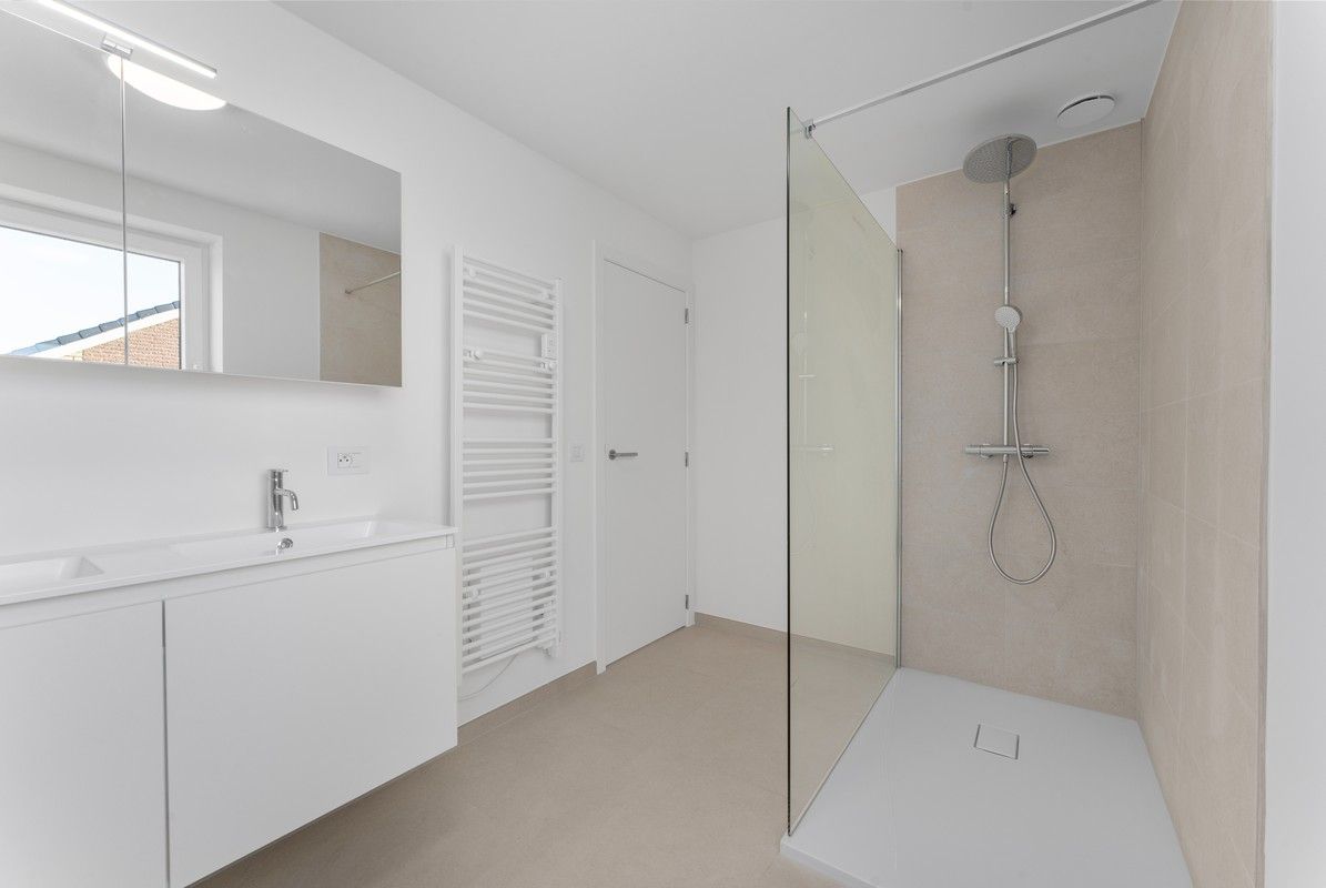 Alleenstaande nieuwbouwwoning op ruim perceel te Aalter foto 7