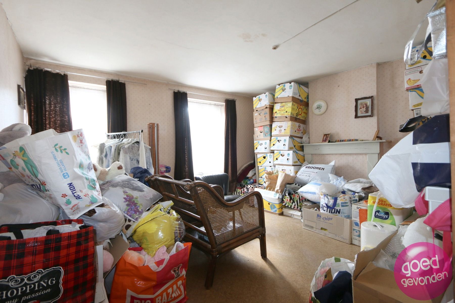 TE RENOVEREN WONING - 1 tot 2 SLK - TUIN - CENTRALE LIGGING foto 12