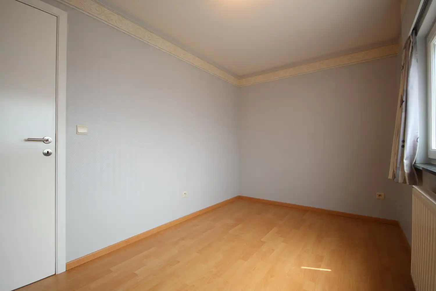 Gunstig gelegen woning met zeer veel lichtinval met minstens 2 slaapkamers foto 21