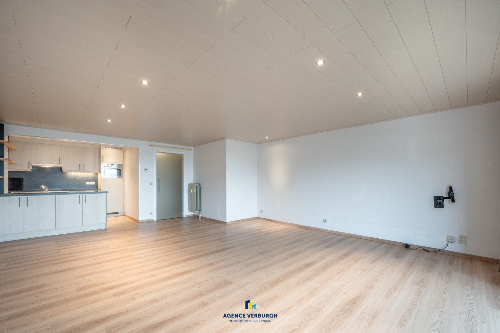 Lichtrijk 2-slpk appartement foto 5