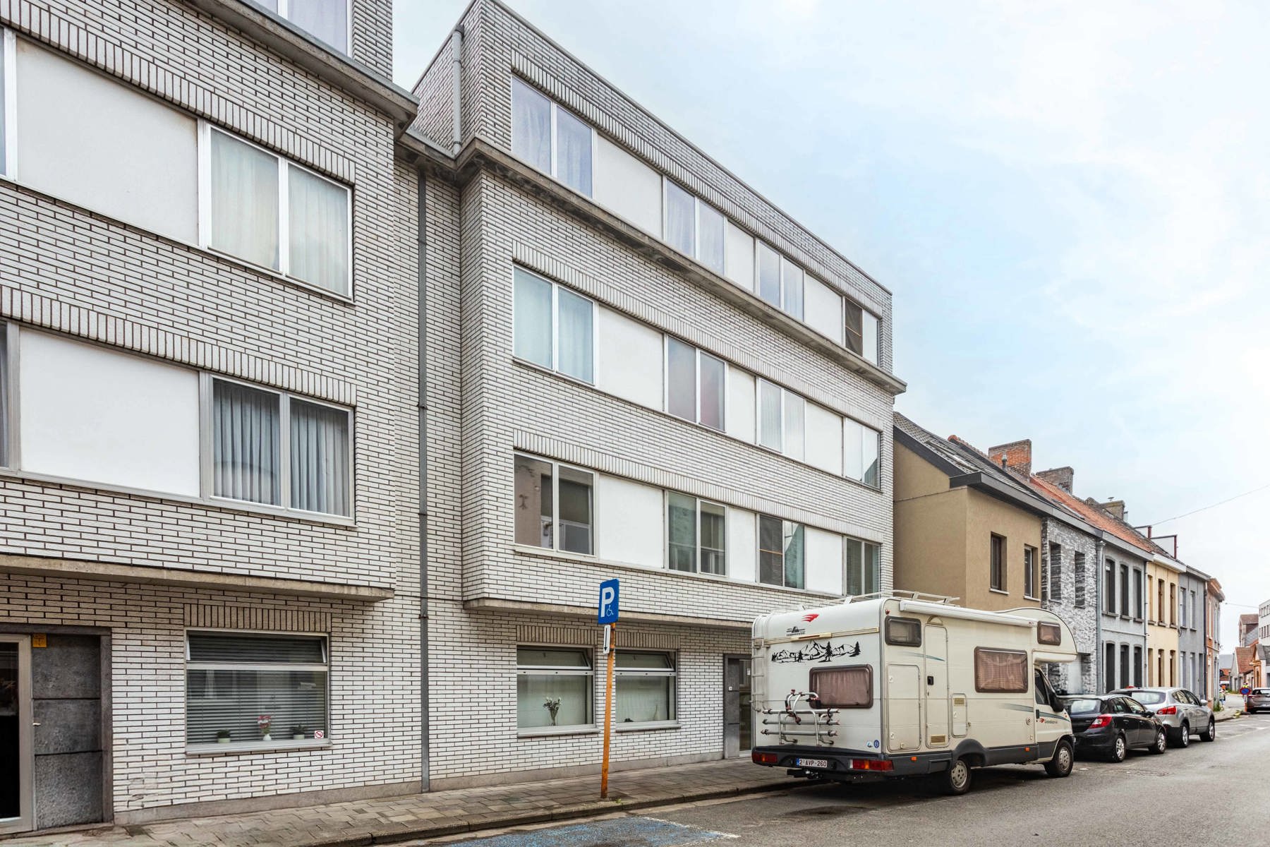 ()=>{if(producerUpdateValueVersion(node),producerAccessed(node),node.value===ERRORED)throw node.error;return node.value} Ommegangstraat 34/3 - 9800 Deinze