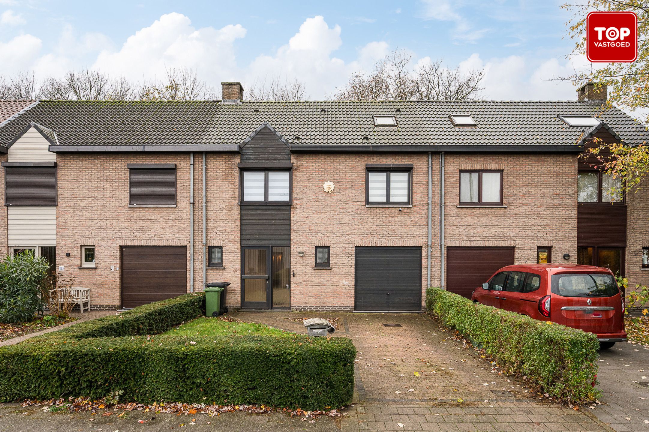 Instapklare woning met 3 slaapkamers in een rustige straat foto 2