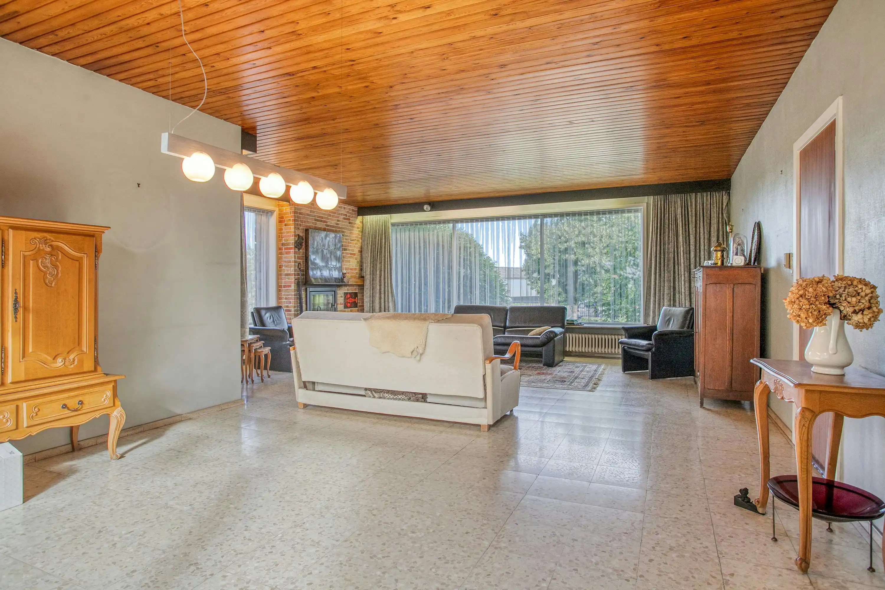 Unieke karakterwoning op 1.411 m² met tal van mogelijkheden foto 6