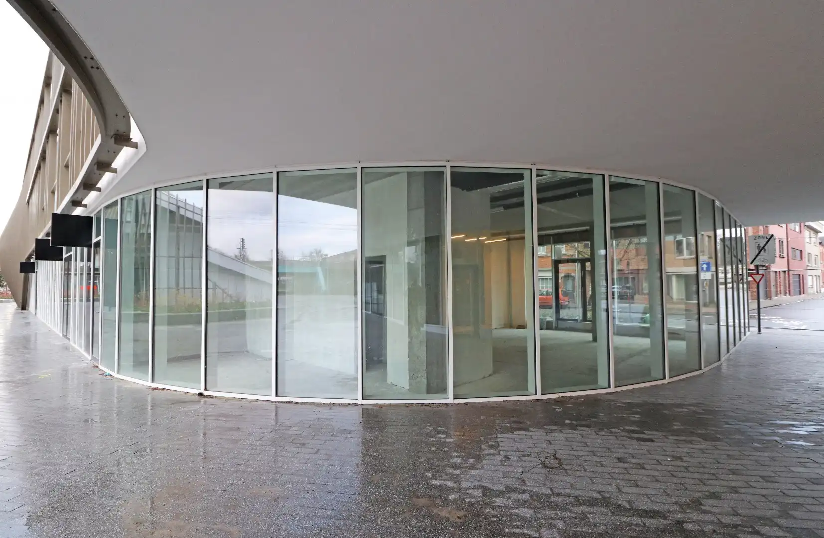 Unieke handelsruimte foto 5