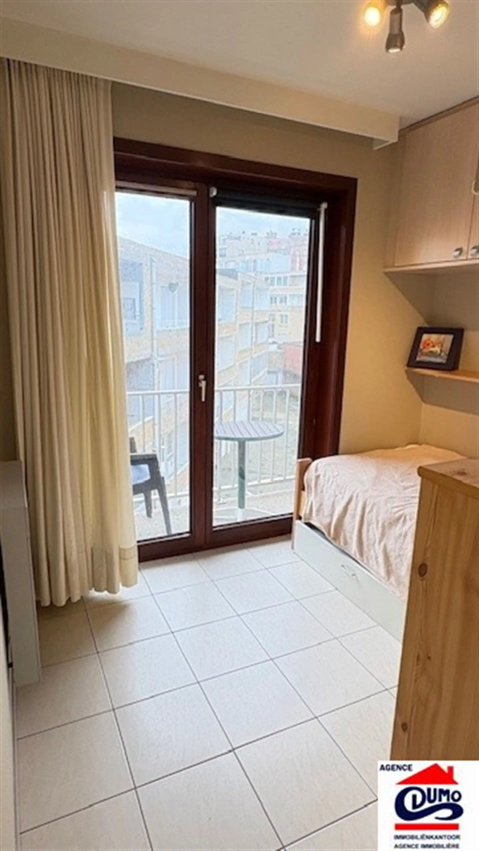 Instapklaar appartement met 2 slpk, lateraal zeezicht foto 21