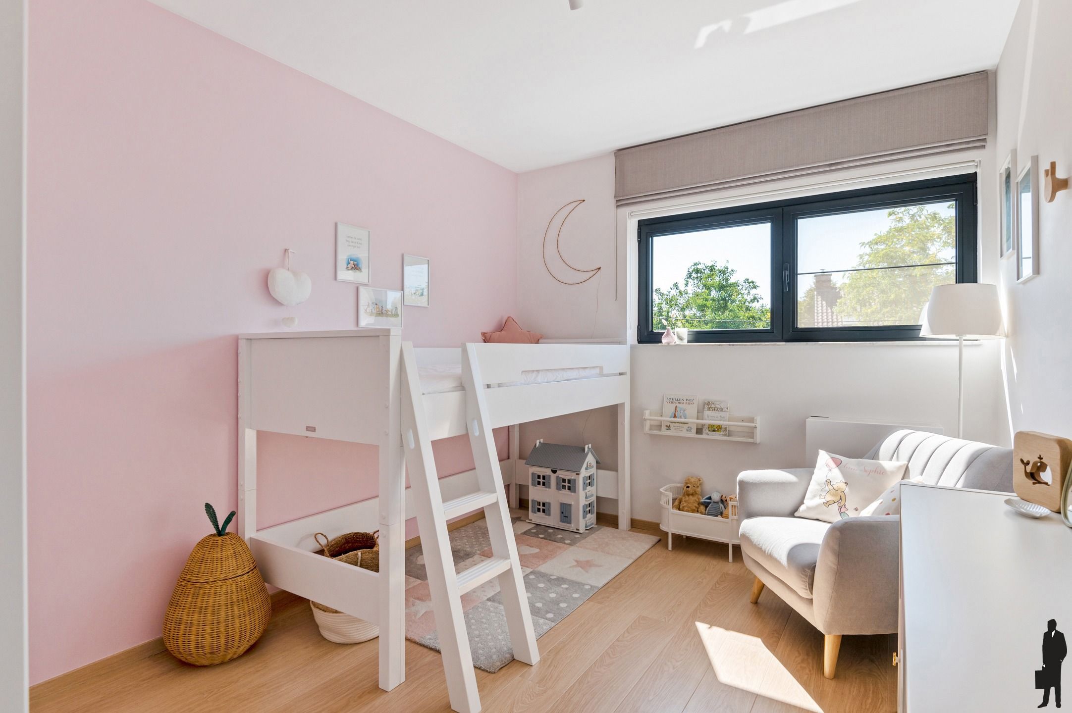 Prachtige energiezuinige woning met 4 slpks, 2 badks en tuin foto 19