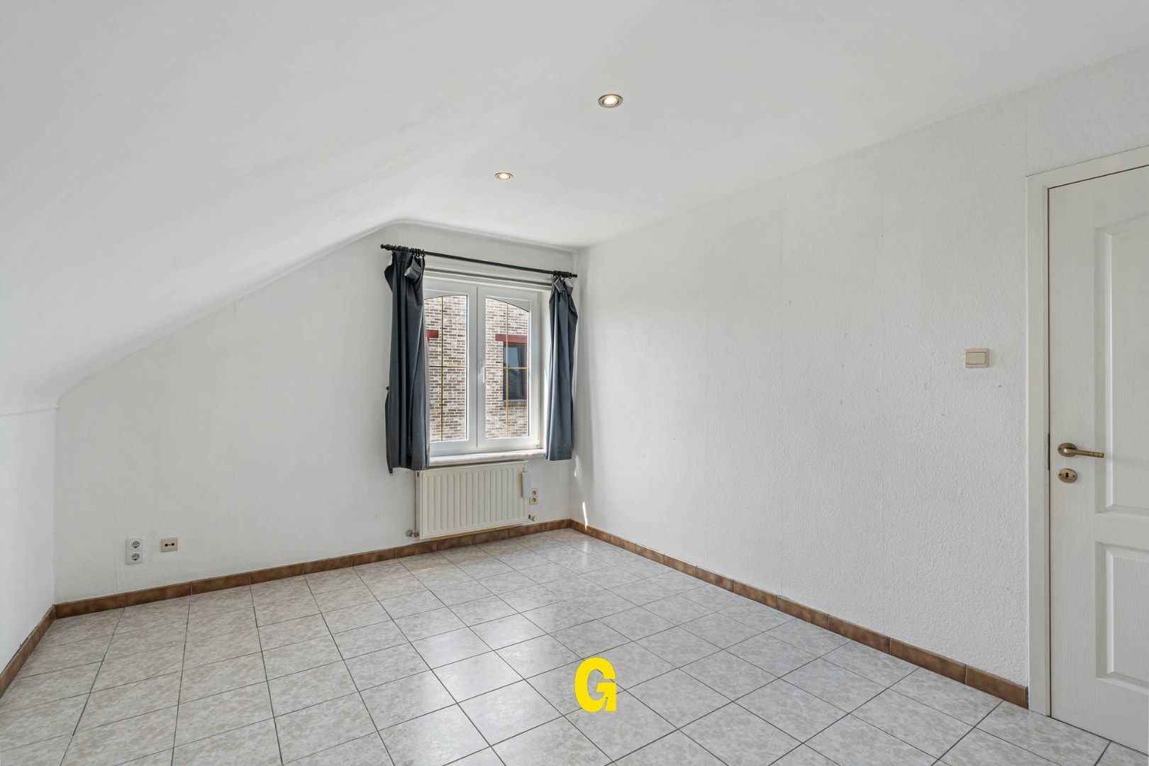 Verzorgde half-vrijstaande woning van degelijke kwaliteit, in een doodlopende kindvriendelijke straat in het mooie Romershoven foto 18