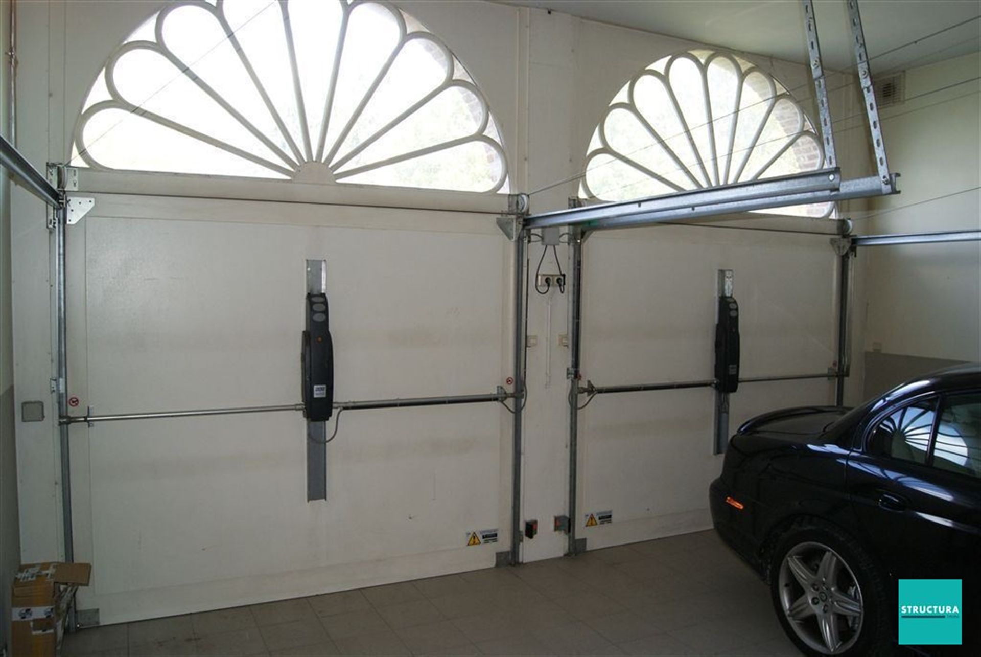 Unieke villa te huur in Humbeek foto 19