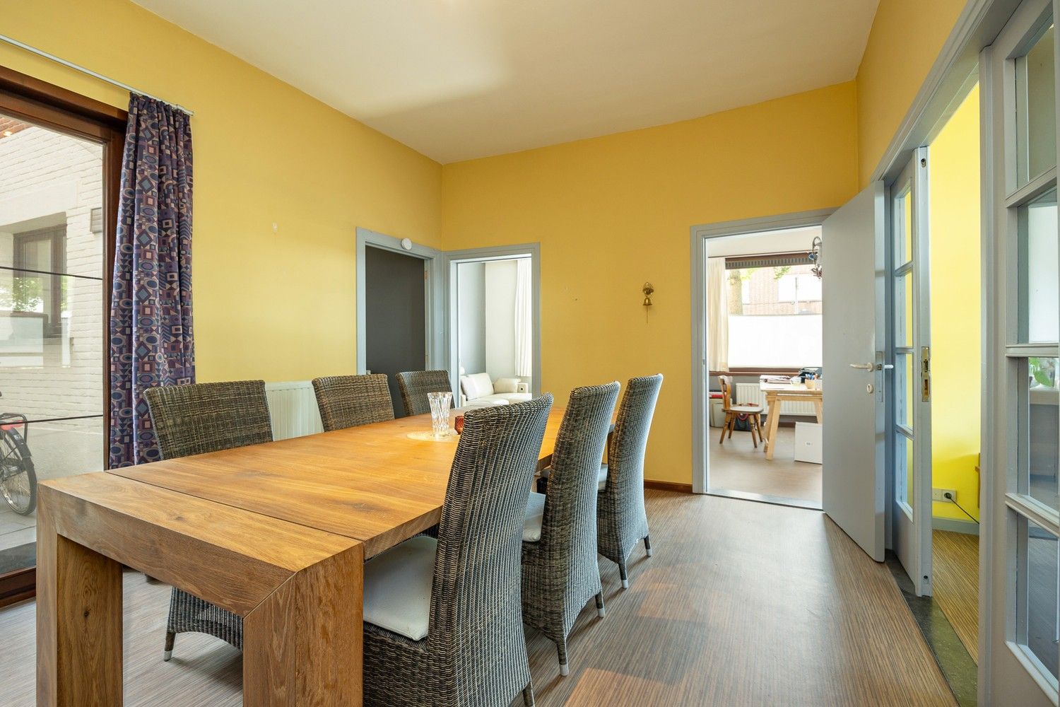 Kleinschalig opbrengsteigendom met 3 ruime appartementen op toplocatie foto 10