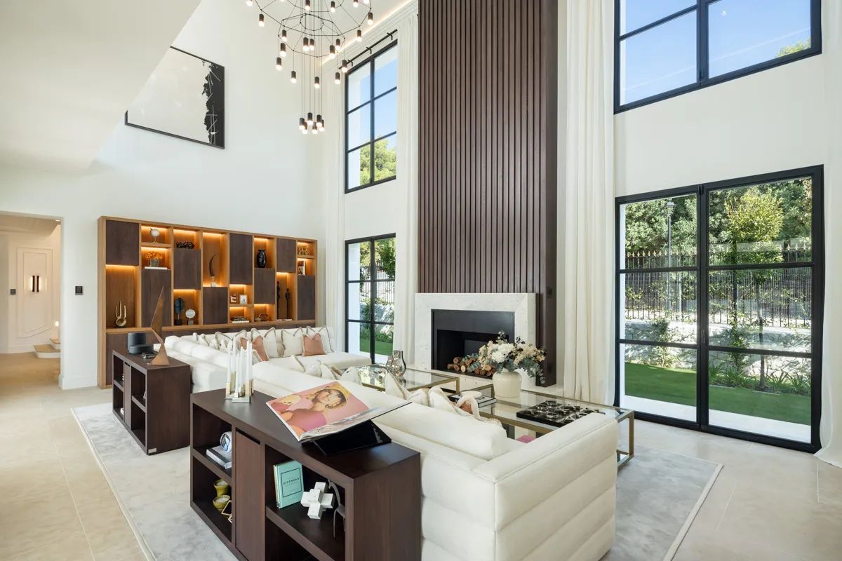 Exclusieve villa in Marbella: tijdloze elegantie en ongeëvenaarde luxe foto 3