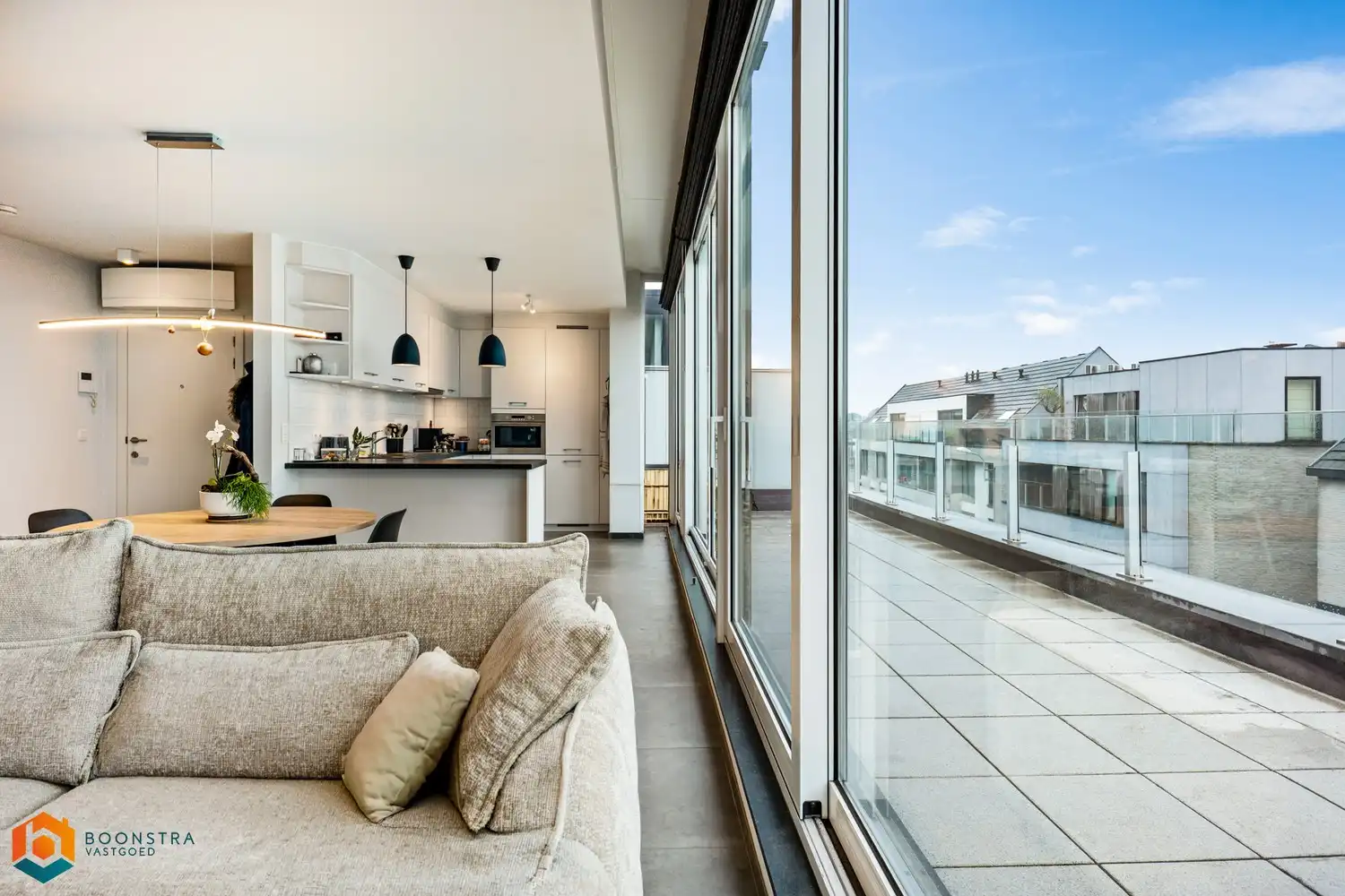 Energiezuinig appartement met 2 slpkrs en bureau te Putte foto 4