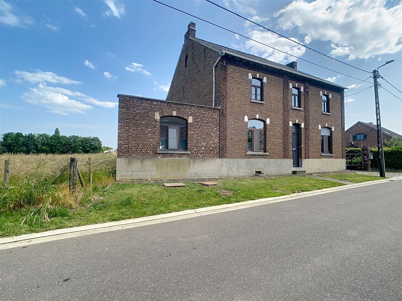 Ruime landelijke woning, bijgebouw, tuin en weide, 75a 79ca foto 33
