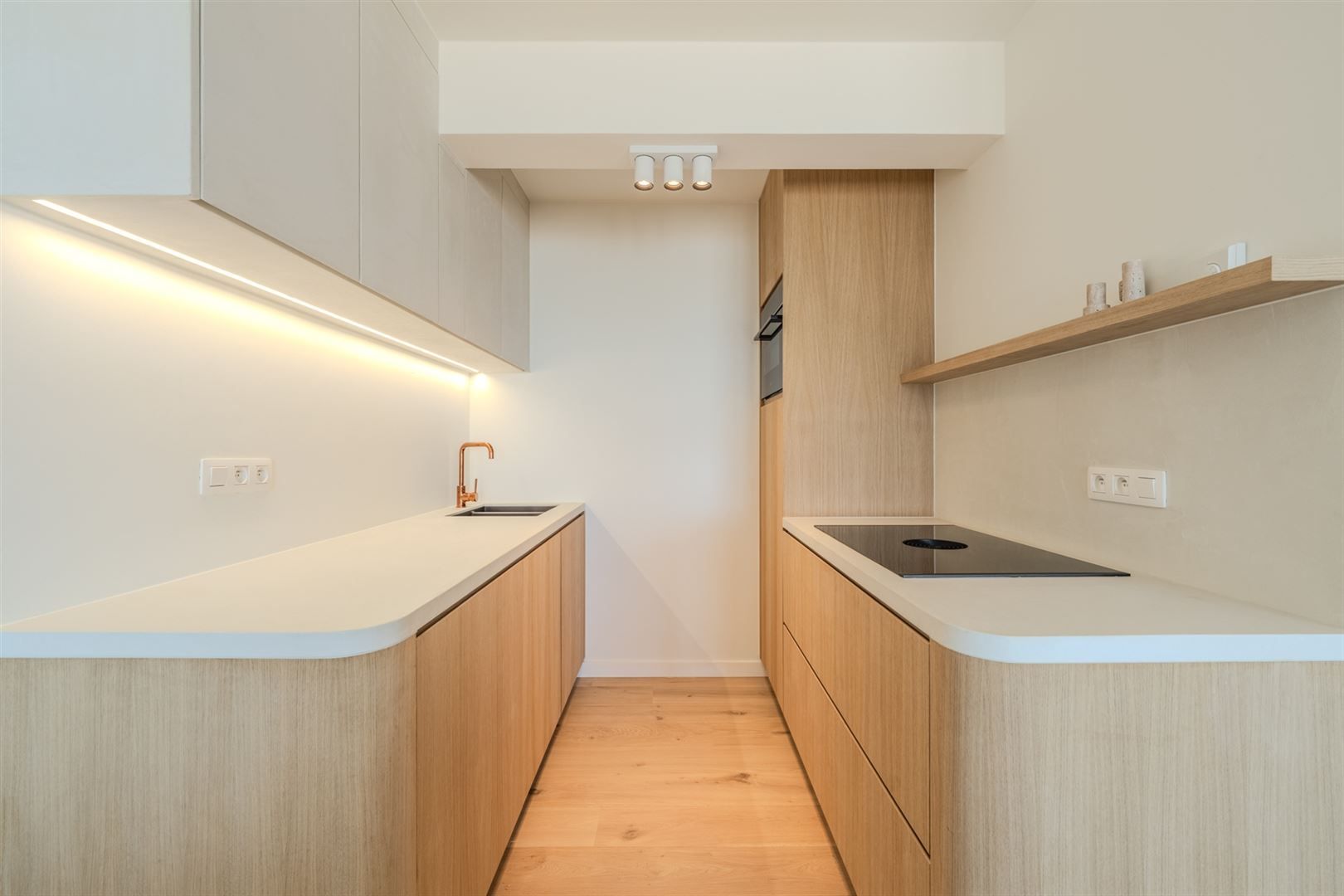 gerenoveerd appartement met zee en duinzicht foto 9