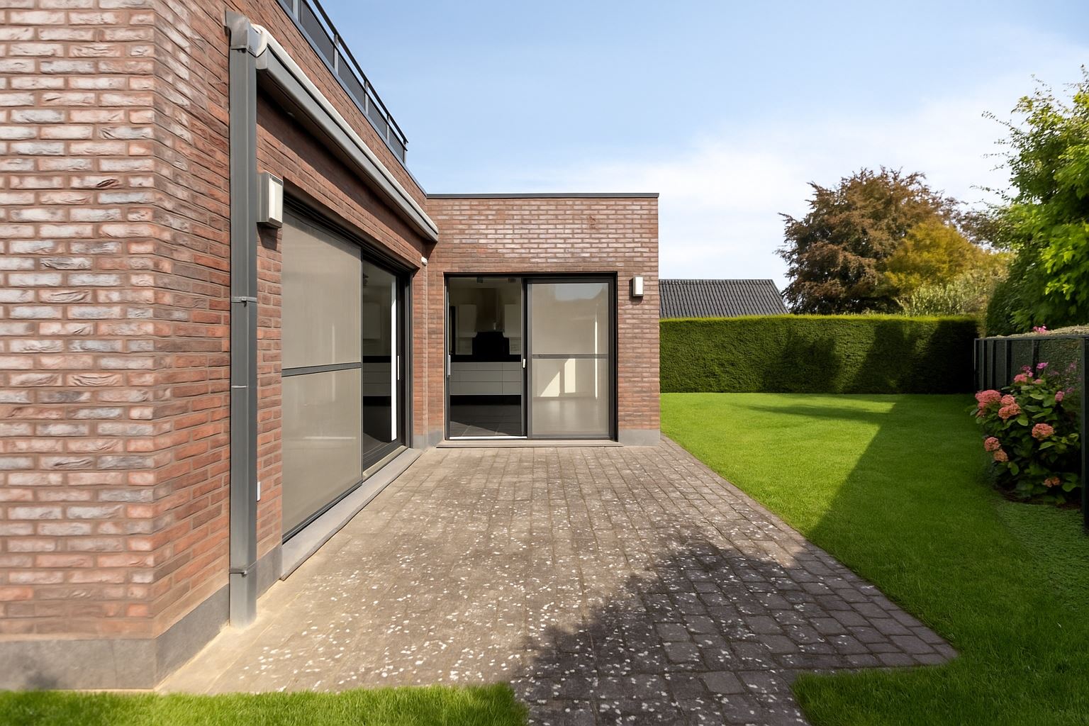 Instapklare, vrijstaande woning op 5a14ca. Voorzien van 4 slaapkamers en een inpandige garage op een rustige locatie in Kinrooi.  foto 26