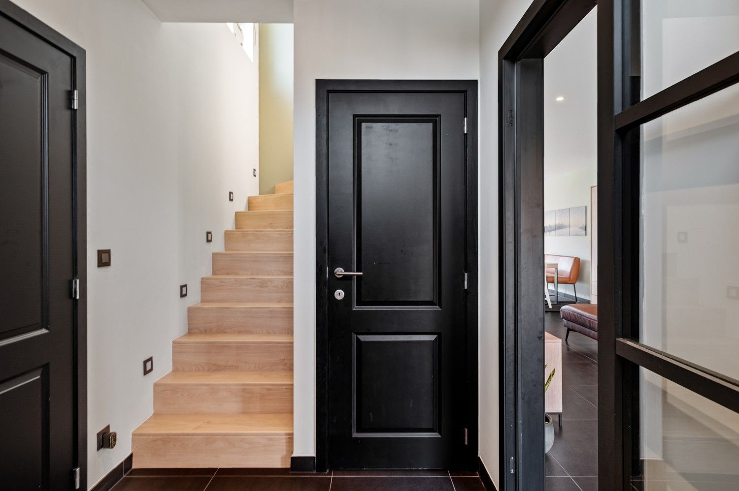 Prachtige HOB met 3 à 4 slaapkamers en ruime tuin dichtbij het centrum van Kapellen foto 3