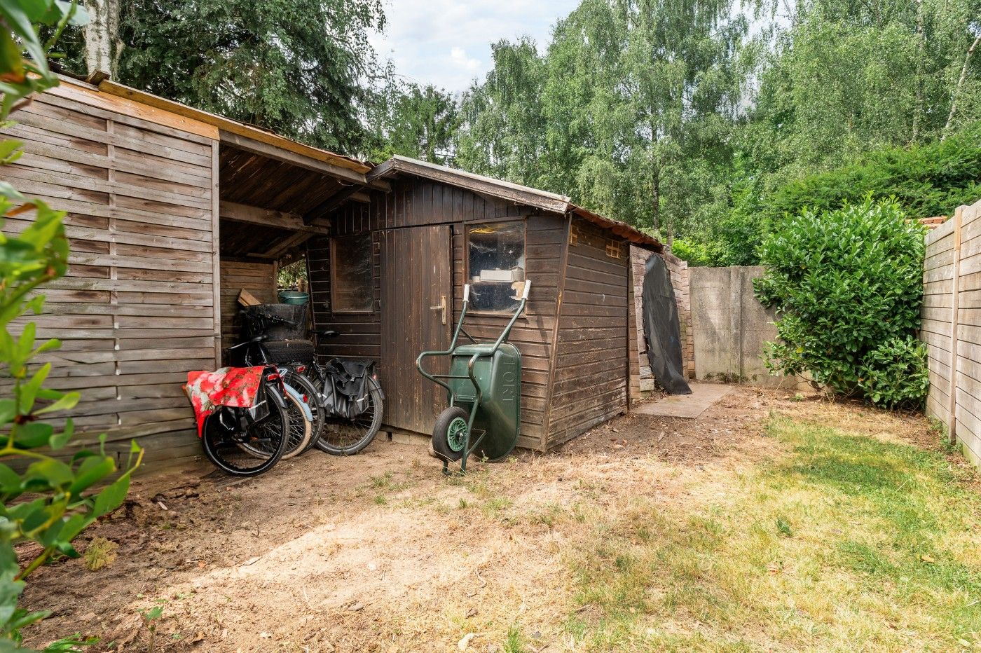 Charmante instapklare HOB met 4 slpk. en tuin foto 30