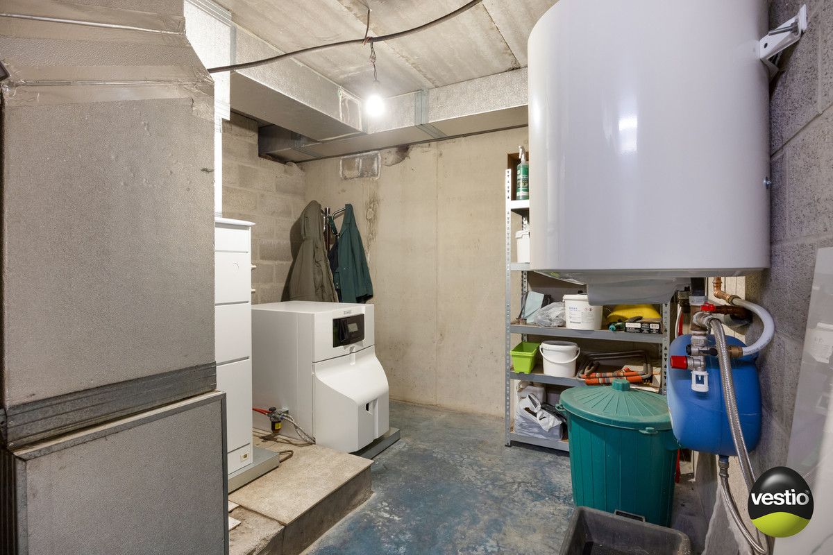 RUSTIG GELEGEN RUIME VILLA MET 5 SLK OP RIANT PERCEEL VAN 18A61CA IN STADSRAND TONGEREN. foto 41