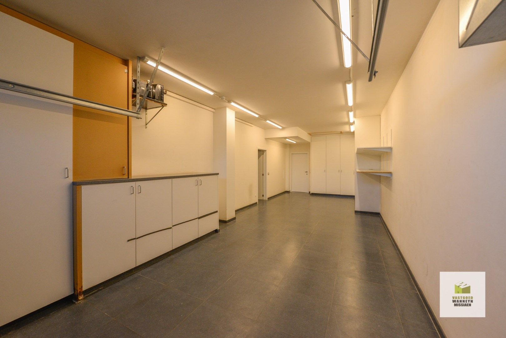 Luxueuze woning met 3 slpk, zwembad en polyvalente ruimte van 115 m2   foto 11