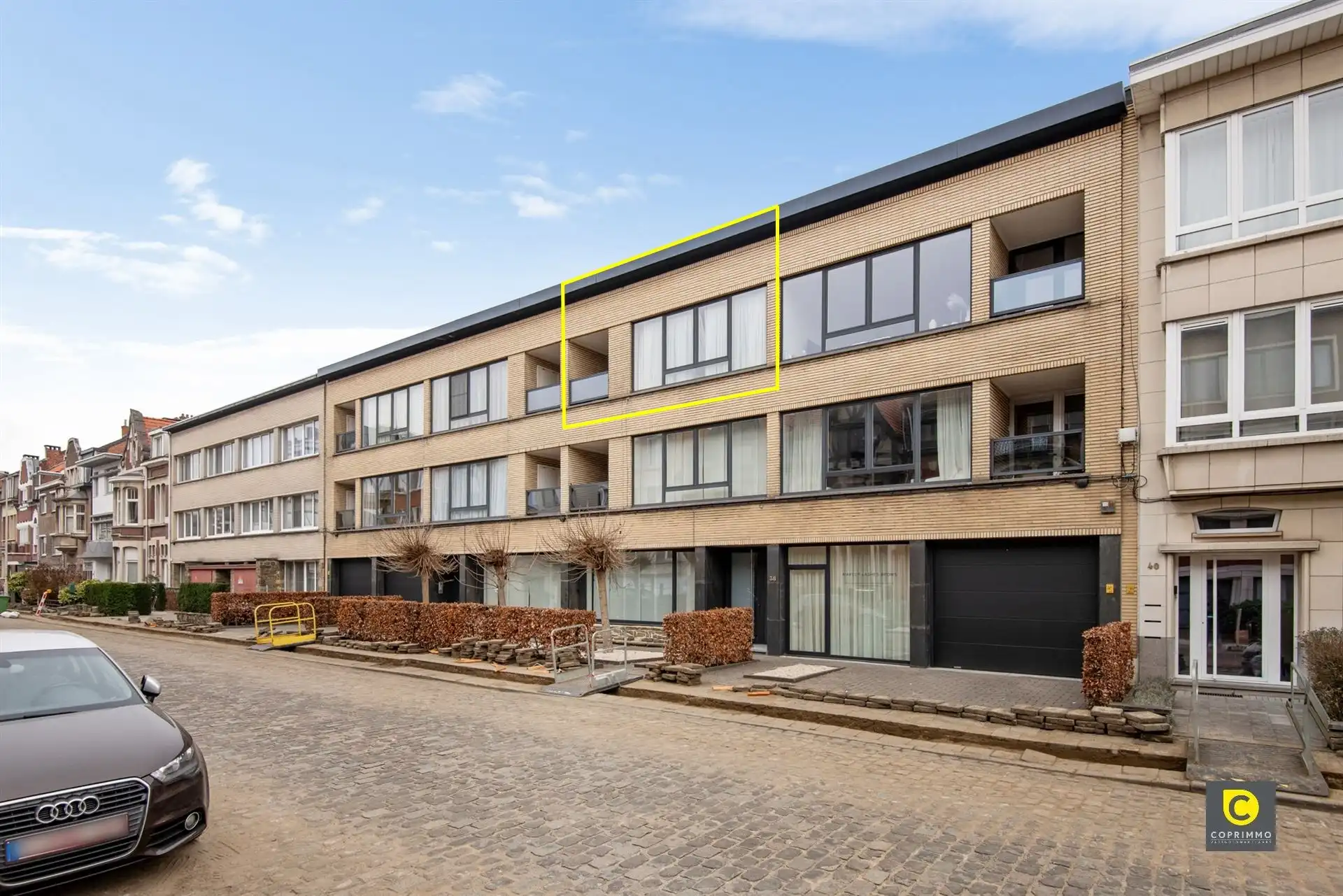 Lichtrijk 2 slpk app met 2 terrassen te Pulhof! foto 12