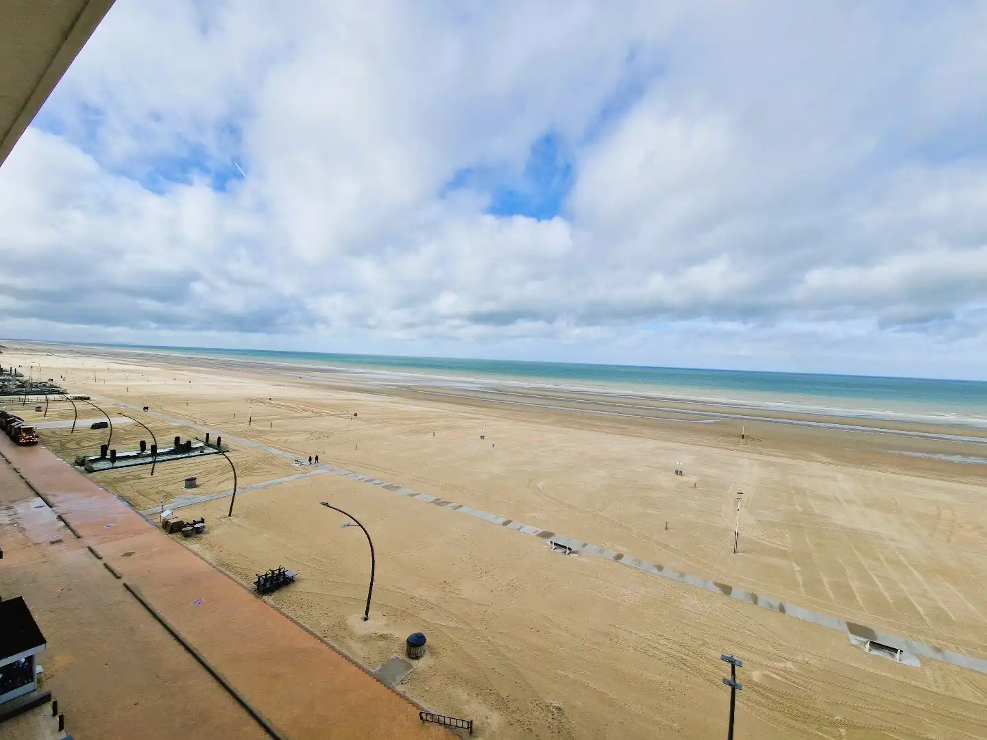 Appartement 2 slpk's met zeezicht foto {{pictureIndex}}