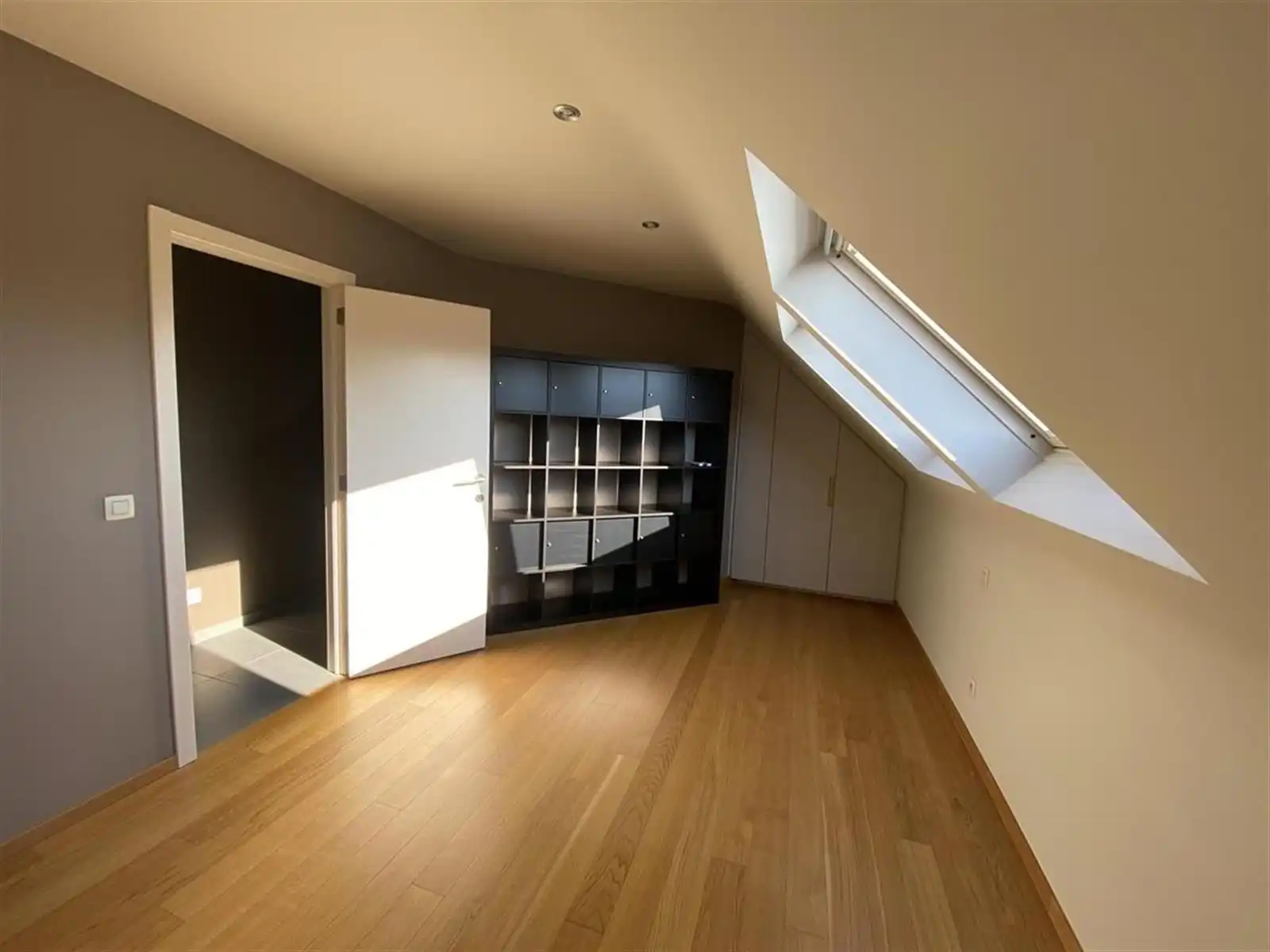 AALST - Exclusief Duplexappartement met grote garage. foto 18