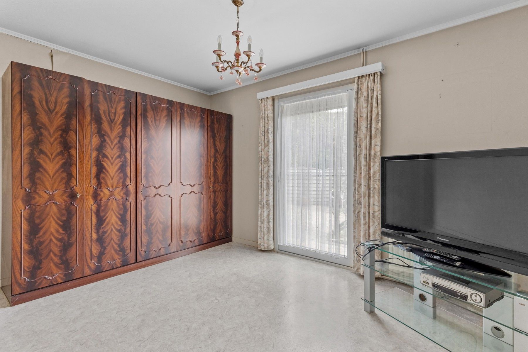 Charmante bungalow, uw garantie op levenslang wonen! foto 8