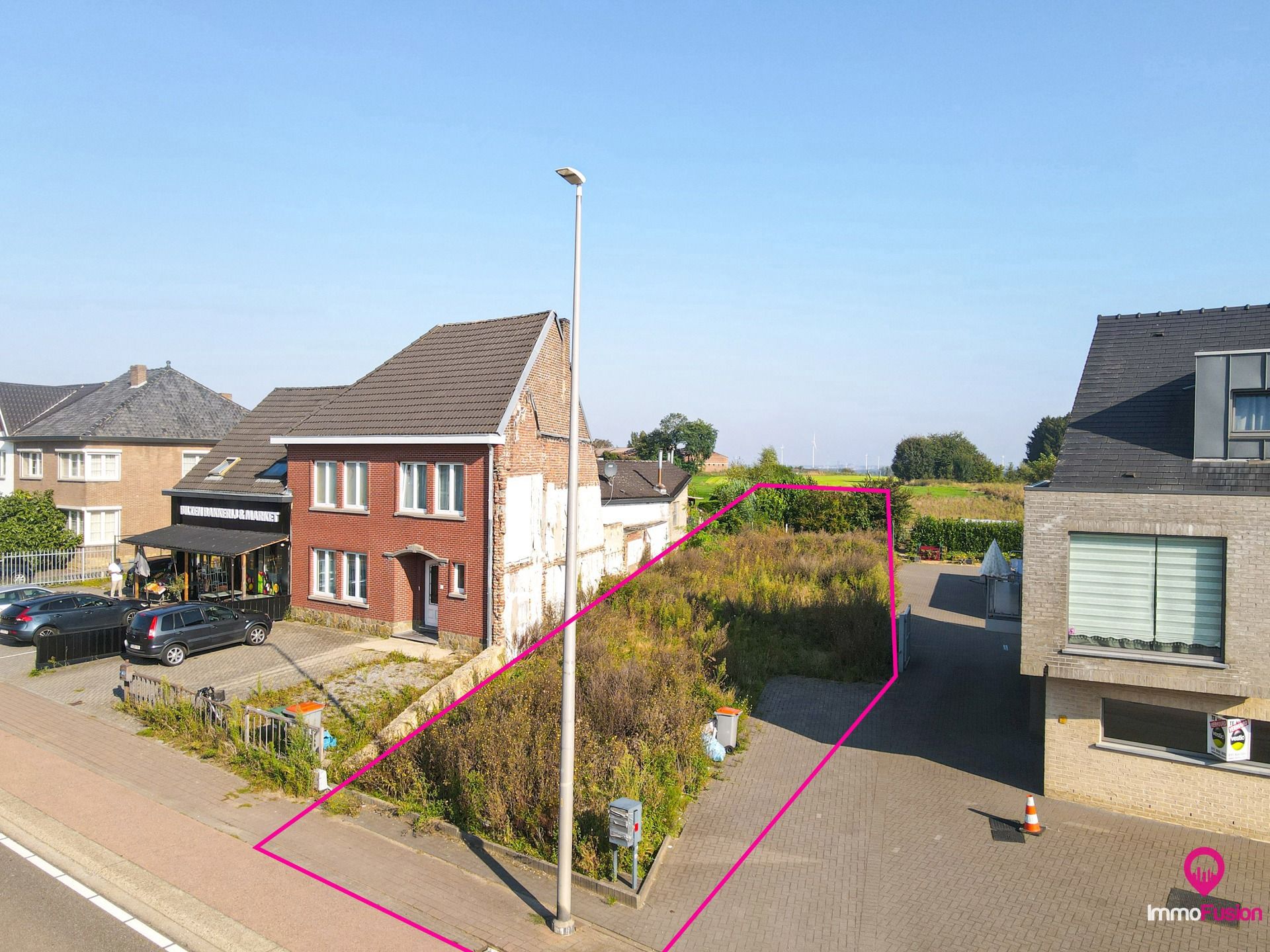 Vergunde projectgrond voor 3 Appartementen op Toplocatie! foto 3