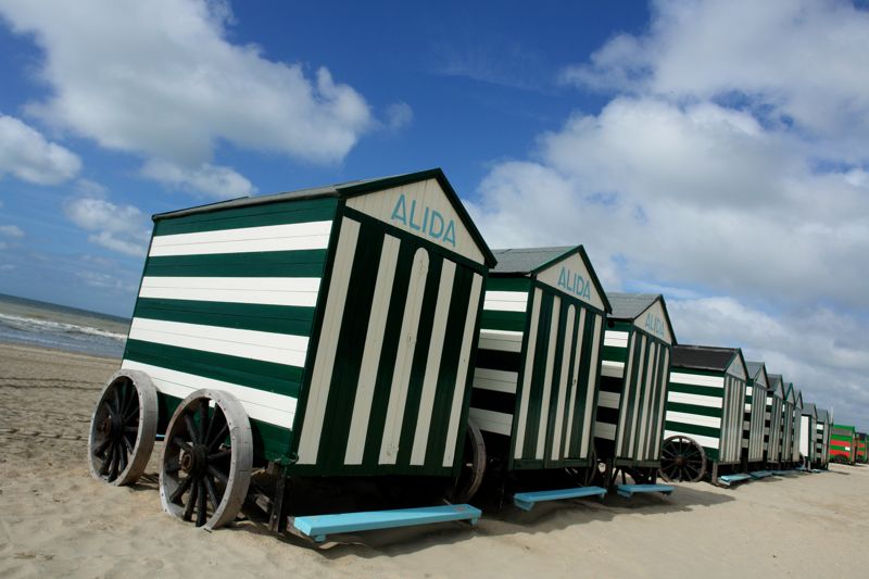 Garage te huur foto {{pictureIndex}}