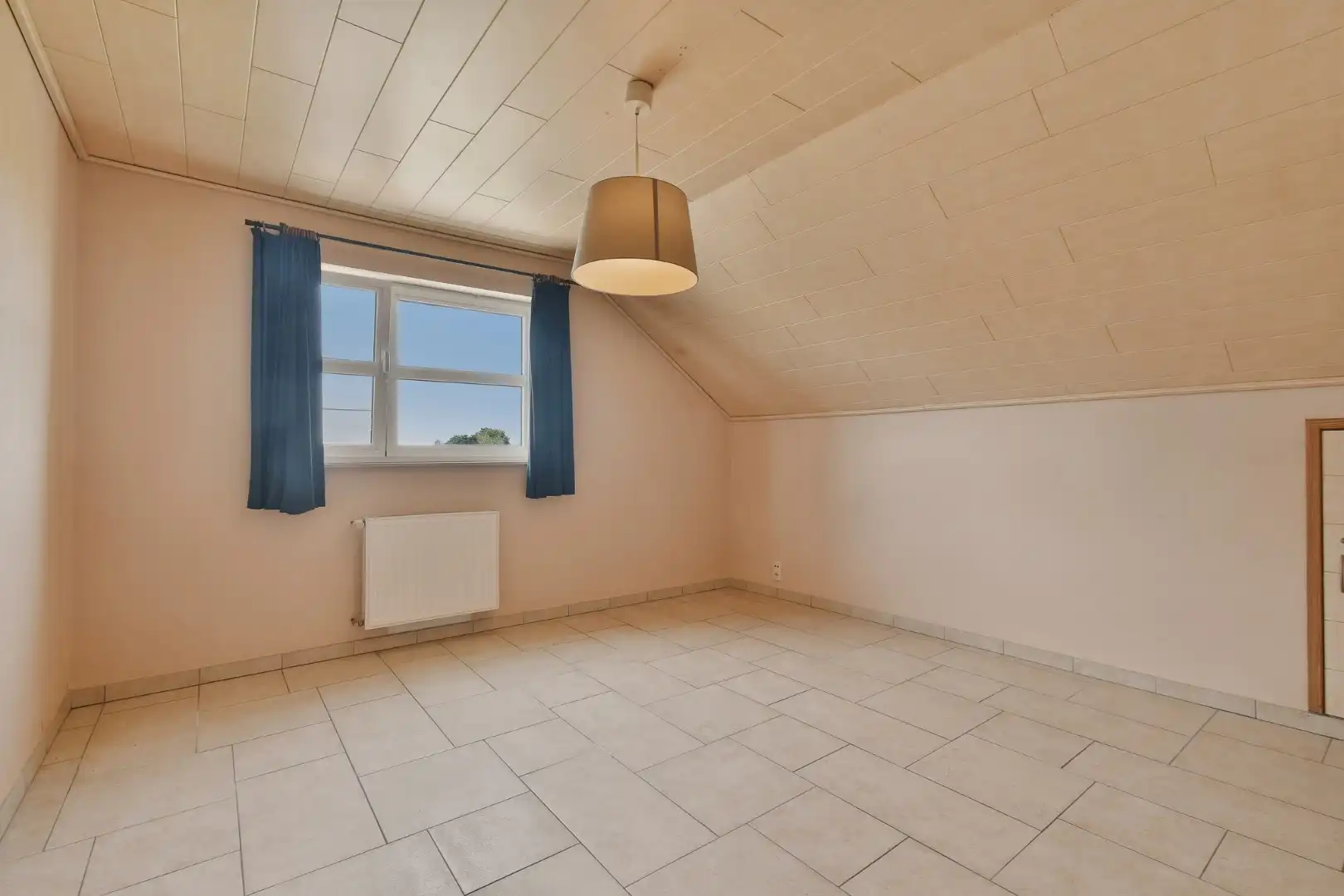 Ruime alleenstaande woning te huur in landelijk Ichtegem foto 18