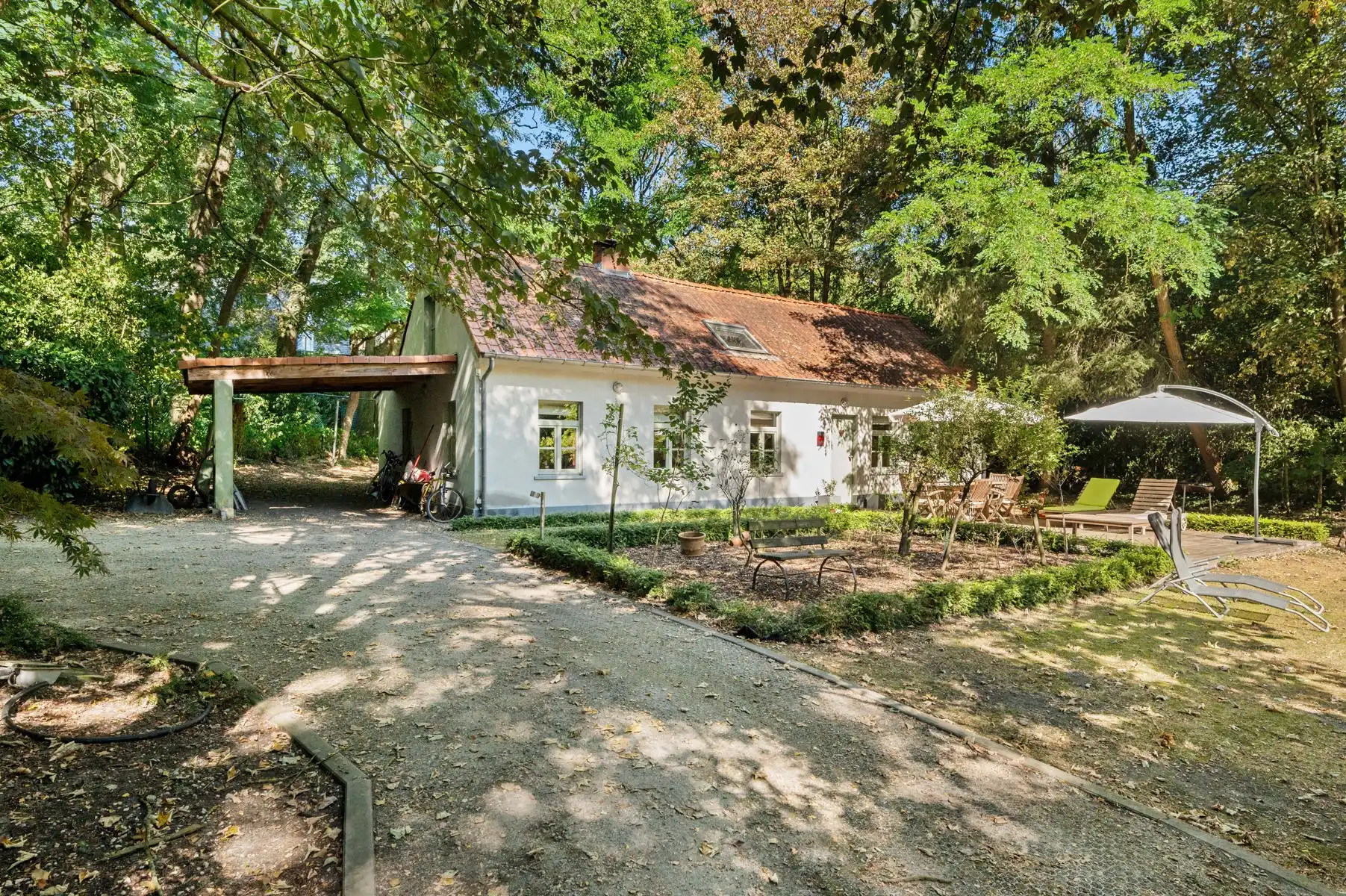 Residentieel gelegen landhuis te KEERBERGEN foto 4